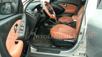Перетяжка салона автомобиля для Hyundai iX35 2013