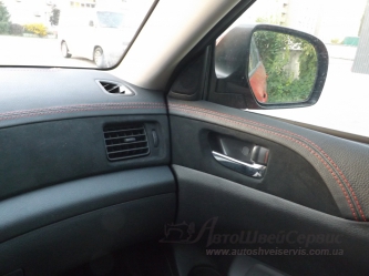 Окантовка на сиденьях и дверях для Subaru Impreza