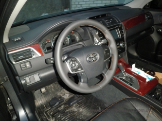 Перетяжка торпедо для Toyota Camry