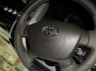 Перетяжка руля кожей для Toyota Tundra
