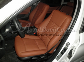 Перетяжка салона автомобиля для BMW X1 2011