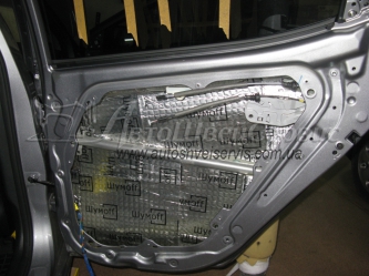 Шумо- и виброизоляция для Hyundai Elantra